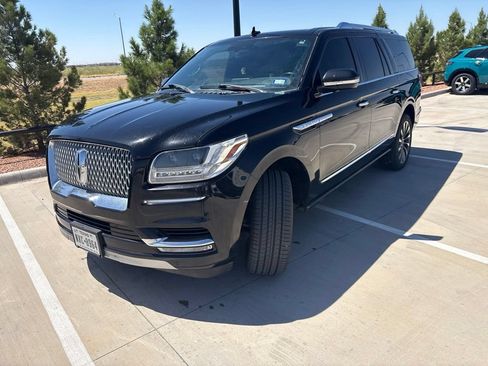 Used 2019 Lincoln Navigator L Select AWD/4WD image 2