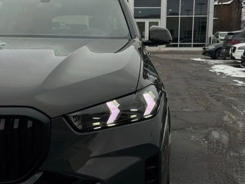 New 2026 BMW X5 xDrive40i w/ M Sport Package image 3