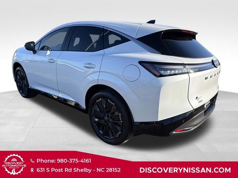 New 2026 Nissan Murano Platinum image 9