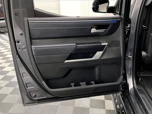 Used 2024 Toyota Tundra Platinum image 19