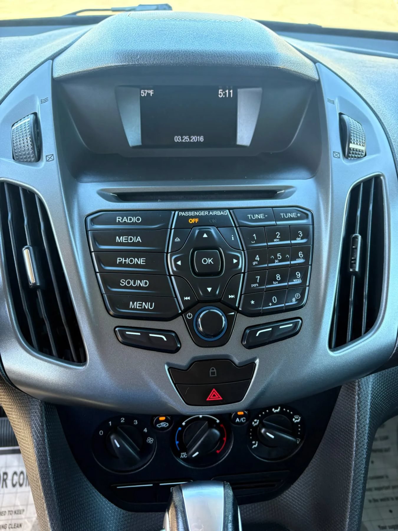 Used 2016 Ford Transit Connect XL FWD image 18