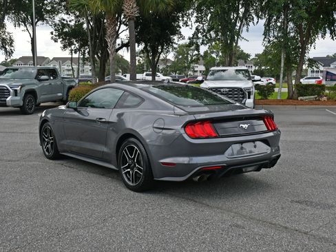 Used 2022 Ford Mustang Coupe w/ Equipment Group 101A RWD image 3