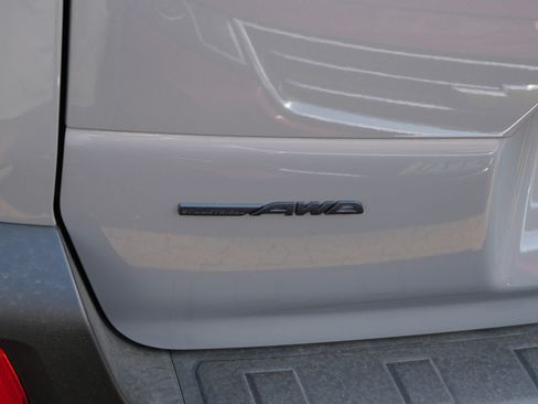 Certified 2026 Subaru Outback Touring XT AWD/4WD image 6