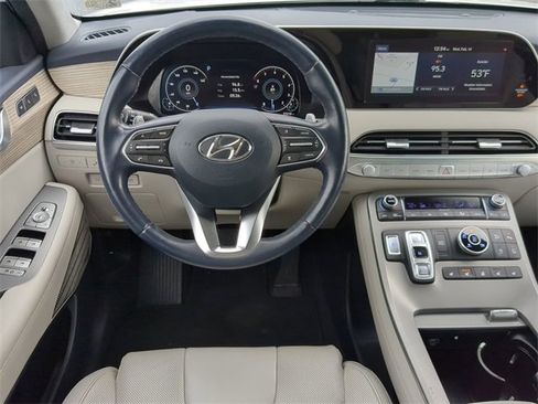 Used 2021 Hyundai Palisade Limited image 15