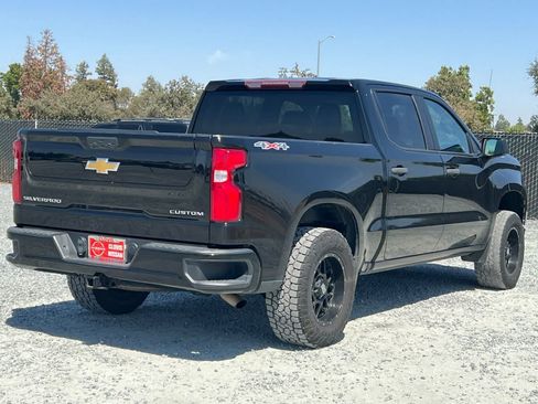 Used 2021 Chevrolet Silverado 1500 Custom w/ Safety Confidence Package AWD/4WD image 3