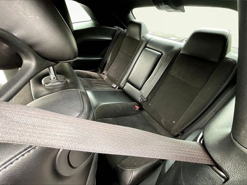 Used 2022 Dodge Challenger GT w/ Plus Package image 22