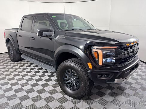 Used 2024 Ford F150 Raptor AWD/4WD image 7