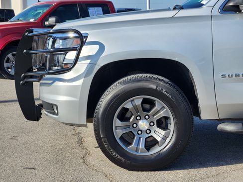 Used 2018 Chevrolet Suburban LT AWD/4WD image 9