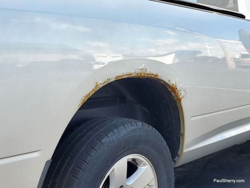 Used 2011 RAM 1500 Classic SLT image 16