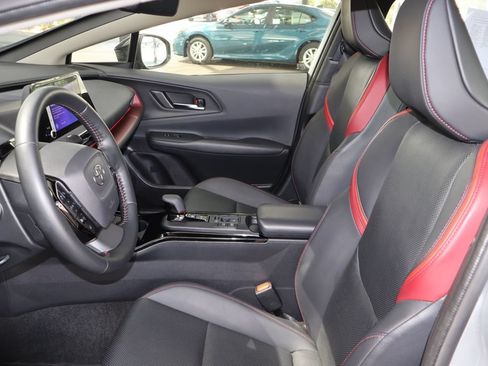 Certified 2024 Toyota Prius Prime FWD image 6