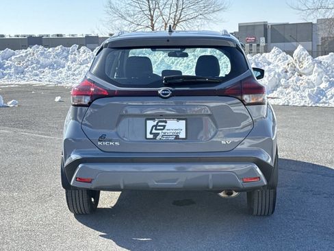 Used 2024 Nissan Kicks SV image 25