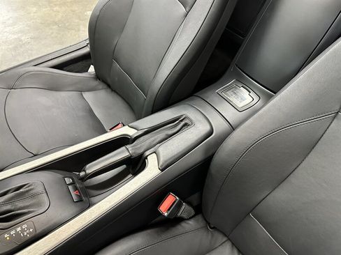 Used 2005 BMW Z4 3.0i RWD image 18