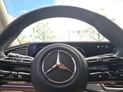 Certified 2026 Mercedes-Benz GLS 450 4MATIC image 30