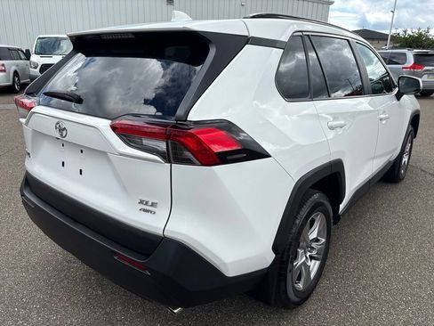 Used 2024 Toyota RAV4 XLE w/ Convenience Package AWD/4WD image 7