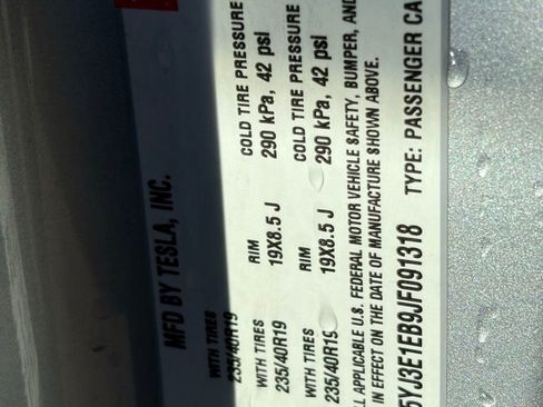 Used 2018 Tesla Model 3 Long Range image 24