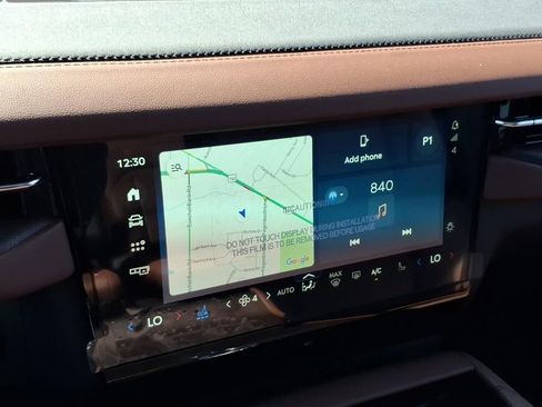 New 2026 Lincoln Navigator Reserve AWD/4WD image 24