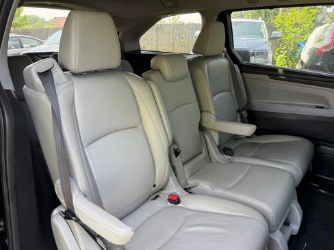 Used 2019 Honda Odyssey EX-L image 26