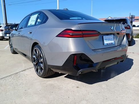 New 2026 BMW 530i 530i w/ M Sport Package image 7