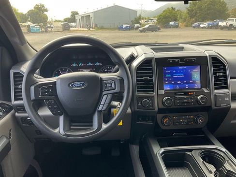 Certified 2022 Ford F250 XLT w/ XLT Premium Package image 63