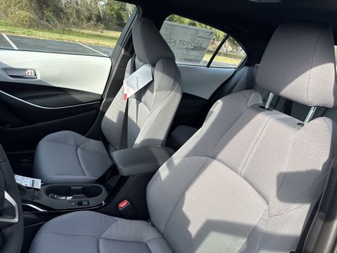 New 2025 Toyota Corolla SE image 14