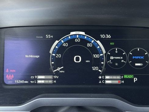 Used 2025 Toyota Tundra Platinum image 9