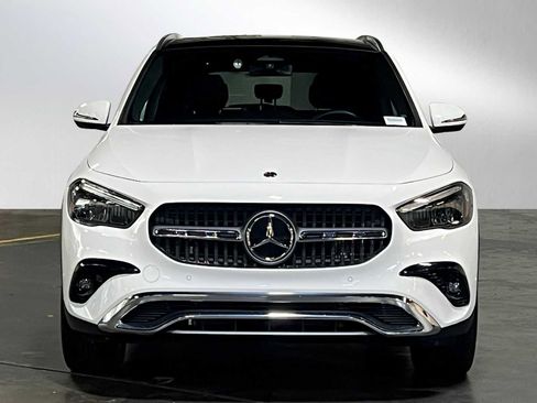 Used 2025 Mercedes-Benz GLA 250 4MATIC image 3