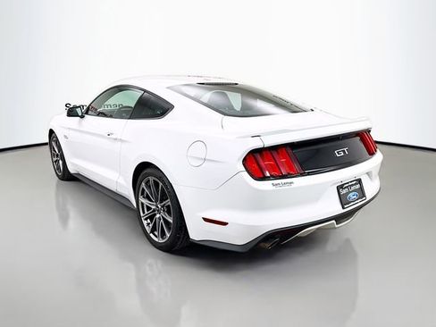 Used 2017 Ford Mustang GT Premium image 5