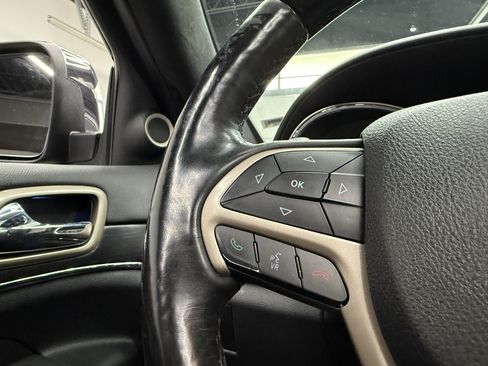 Used 2014 Jeep Grand Cherokee Summit image 15
