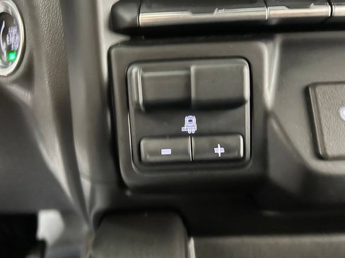 Certified 2021 Chevrolet Silverado 1500 LT Trail Boss w/ Bed Protection Package AWD/4WD image 28