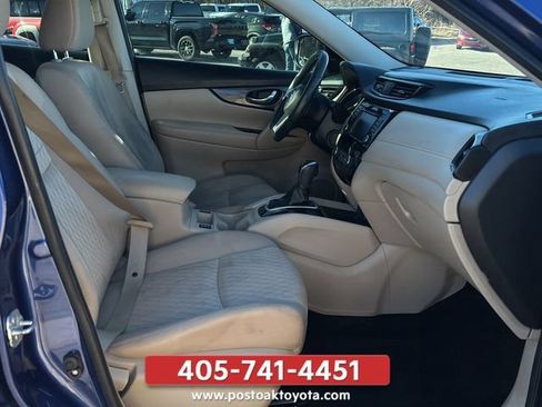 Used 2018 Nissan Rogue SV FWD image 10