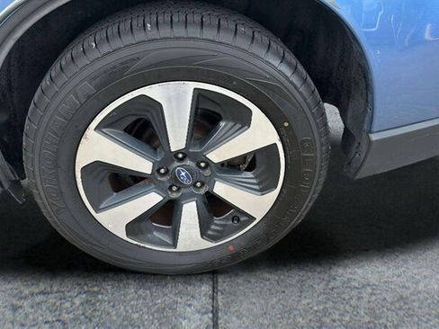 Used 2017 Subaru Forester 2.5i Limited w/ Popular Package #2 AWD/4WD image 35