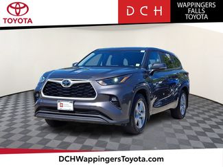 Used 2023 Toyota Highlander LE AWD/4WD video 1