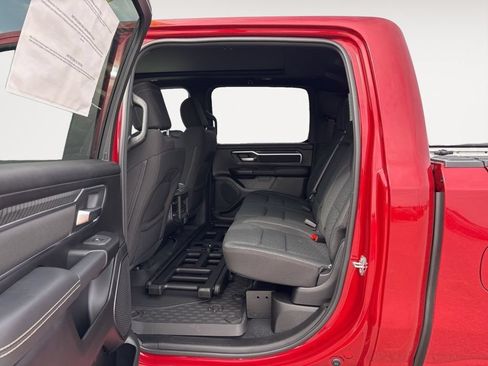 New 2026 RAM 1500 4x4 Crew Cab image 33