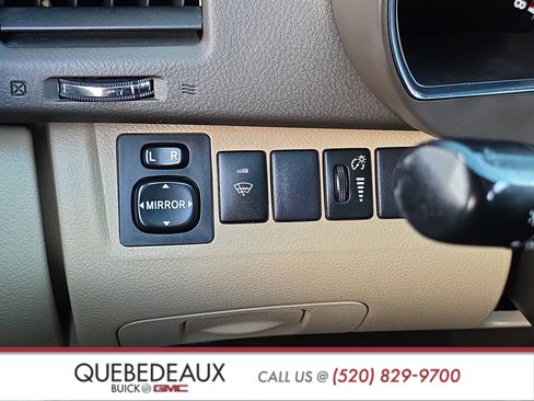 Used 2010 Toyota Highlander 4WD image 23