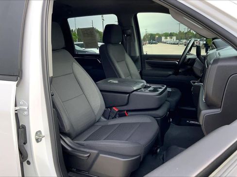 Used 2025 Chevrolet Silverado 2500 LT w/ Texas Edition image 17