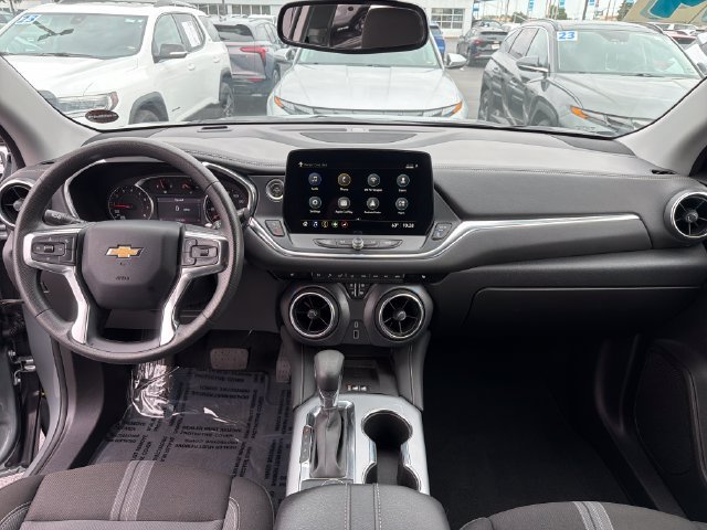 Certified 2024 Chevrolet Blazer LT w/ Convenience Package FWD image 14