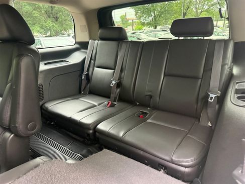 Used 2013 GMC Yukon Denali RWD image 15