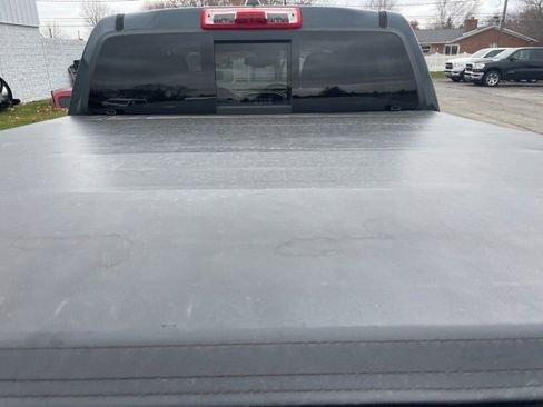 Used 2018 GMC Canyon Denali image 12