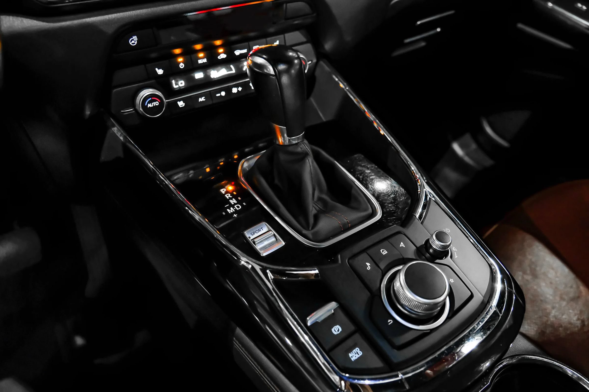 Used 2021 MAZDA CX-9 Carbon Edition FWD image 26
