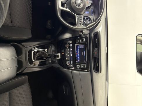 Used 2020 Nissan Rogue SV AWD/4WD image 25