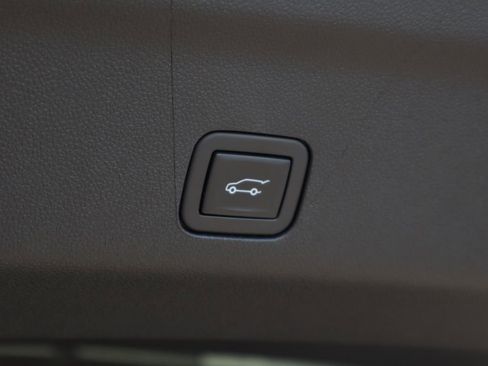 Used 2024 Cadillac Escalade Sport image 29