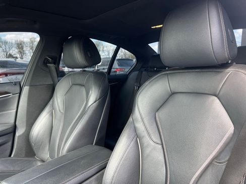 Used 2019 BMW 530i w/ Convenience Package image 16