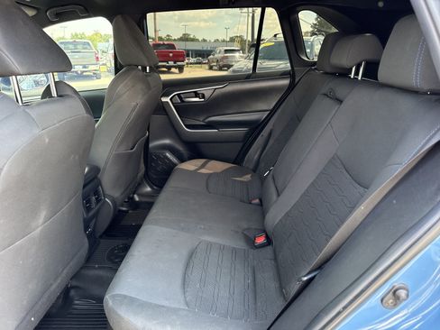 Used 2024 Toyota RAV4 SE AWD/4WD image 13