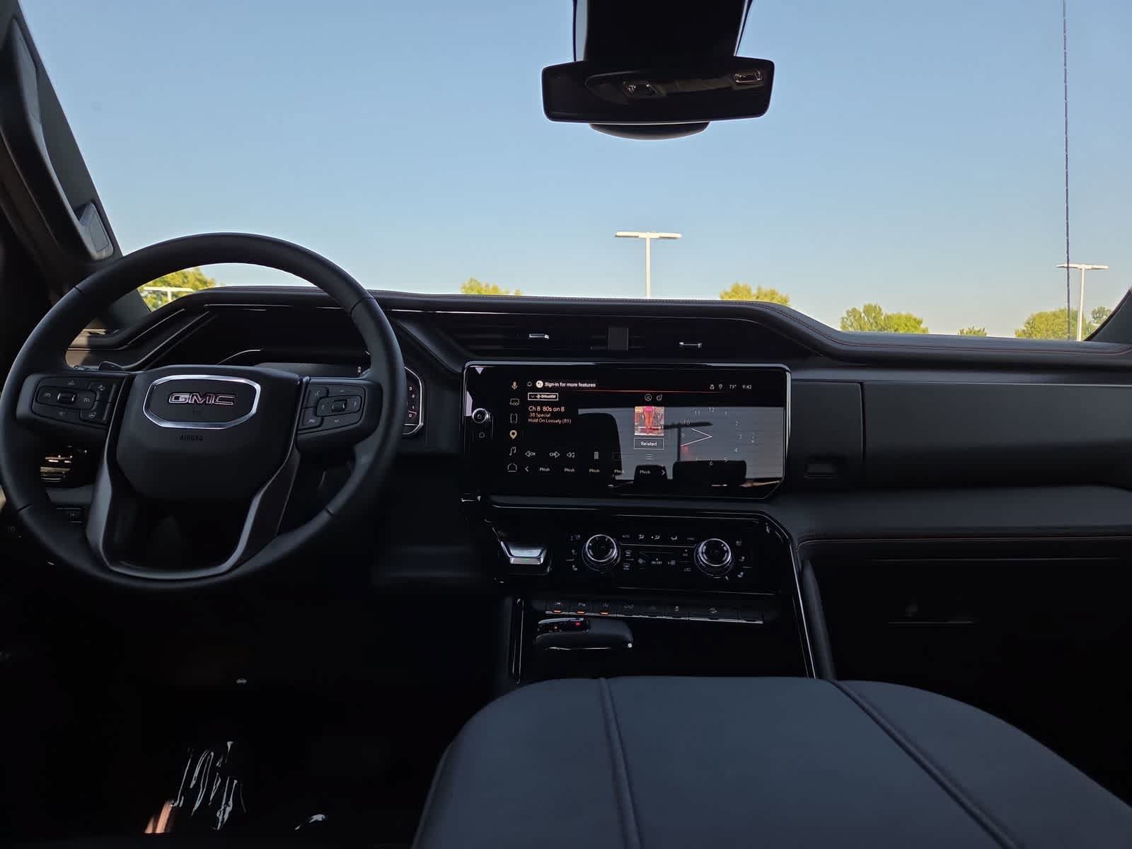 Used 2025 GMC Sierra 1500 AT4 AWD/4WD image 18