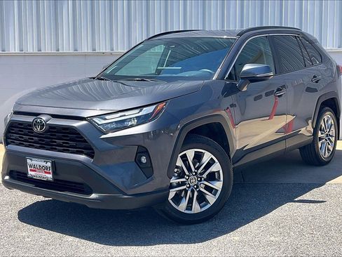 Used 2025 Toyota RAV4 XLE Premium w/ Weather Package AWD/4WD image 2