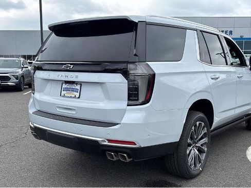 New 2026 Chevrolet Tahoe High Country AWD/4WD image 11