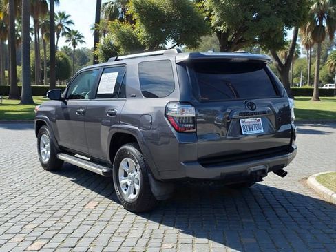 Used 2022 Toyota 4Runner SR5 Premium w/ Moonroof Package image 7