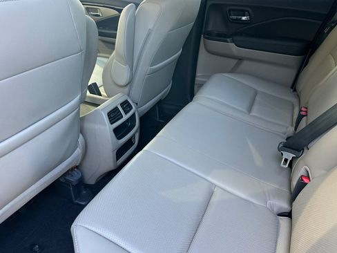 Used 2019 Honda Ridgeline RTL-E image 15