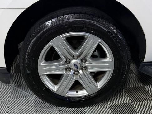 Used 2019 Ford Expedition XLT w/ Equipment Group 201A RWD image 14
