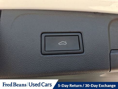 Certified 2023 Volkswagen Atlas SE w/ Black Wheel Package image 31